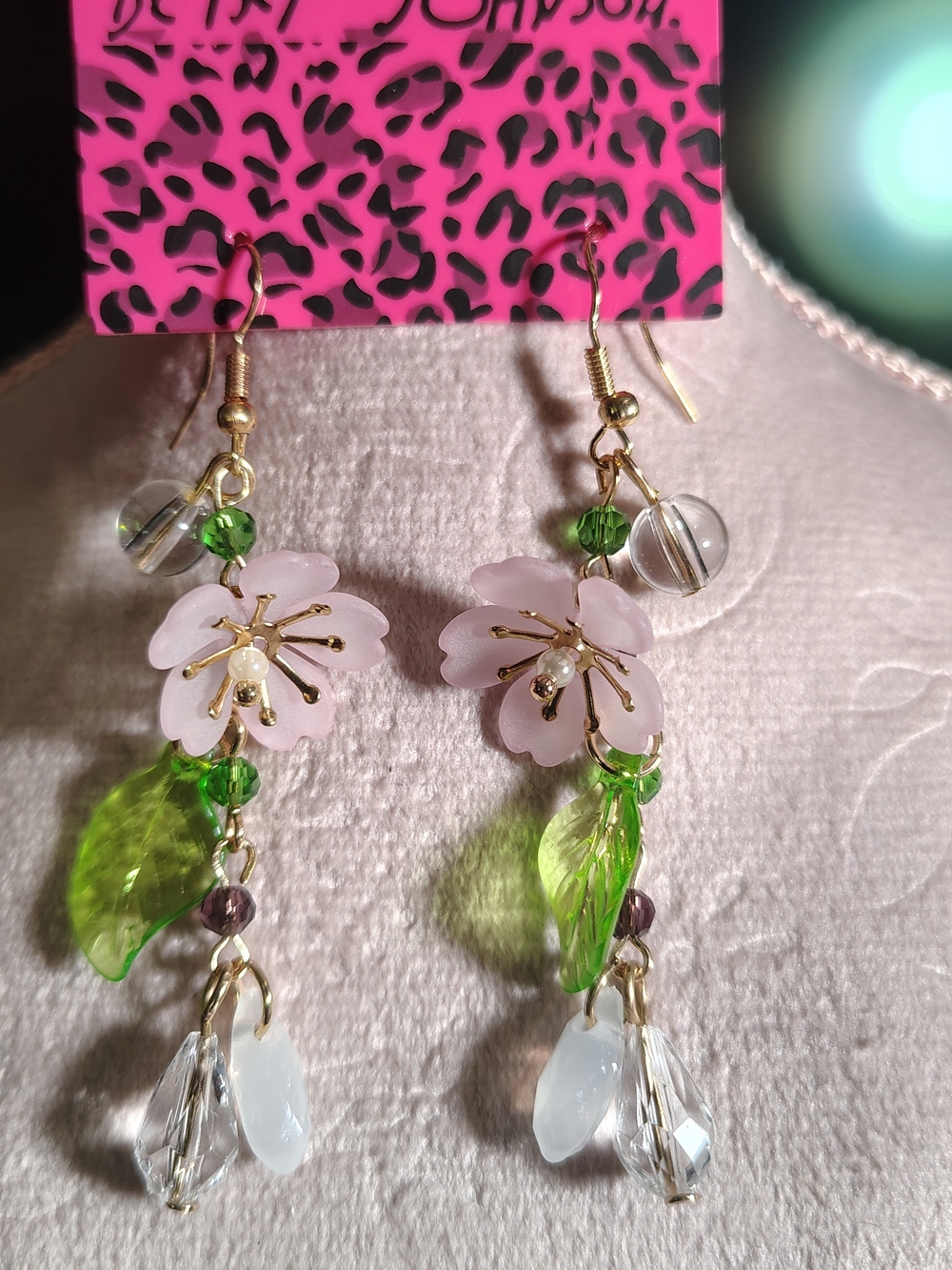 Betsey Johnson Cherry Blossom 🌸 Dangle Earrings -
